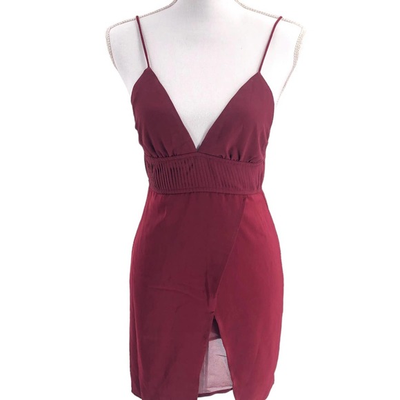 About Us NEW Womens Size XS Spaghetti Strap Andrea Mini Dress in Wine Red - Picture 2 of 8